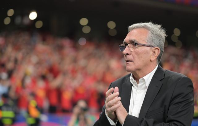 开云APP下载-【观察】久帅率队战东亚杯也难转正 为何不用土帅？