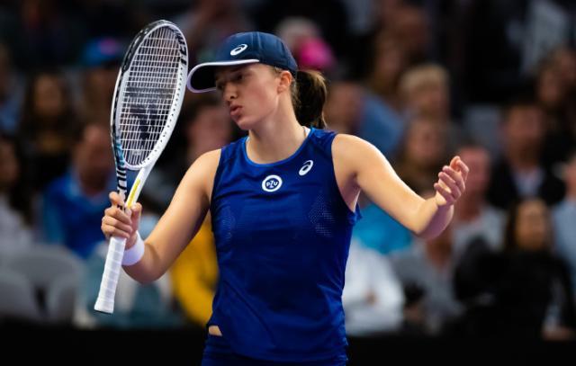 开云体育-斯瓦泰克无缘总决赛决赛 对前十15连胜惨遭终结