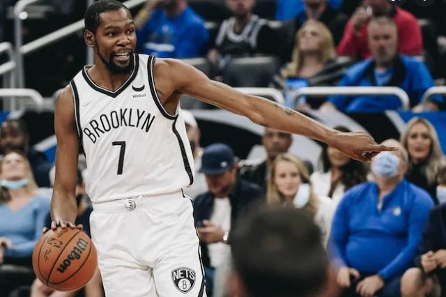 开云APP下载-砍下30分命中率超九成 无解杜兰特唯有乔丹可比肩