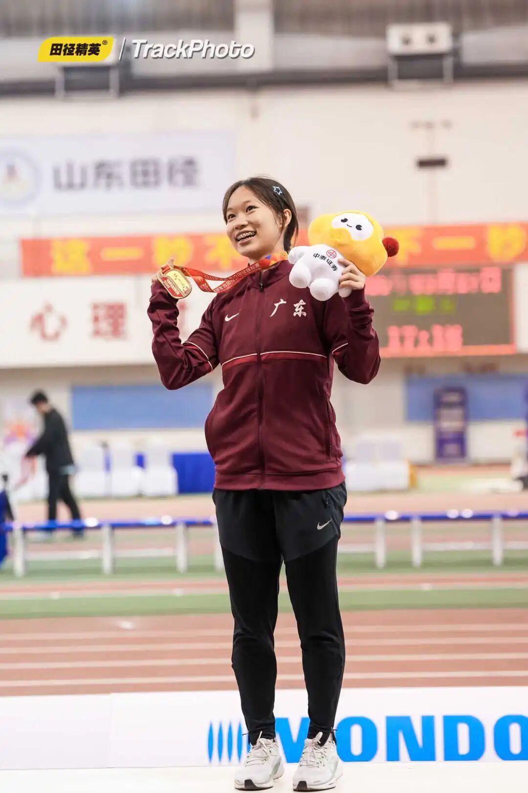 开云APP下载-“我的老师和同学都很厉害”！最近福田师生“闪耀”体育赛场